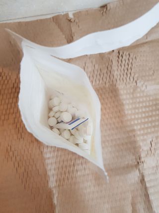 녹다 츄츄고체치약 150정 프로폴리스 죽염 씹는 치약 — 5점을 준 리뷰어가 2022년 12월 올린 사용 사진