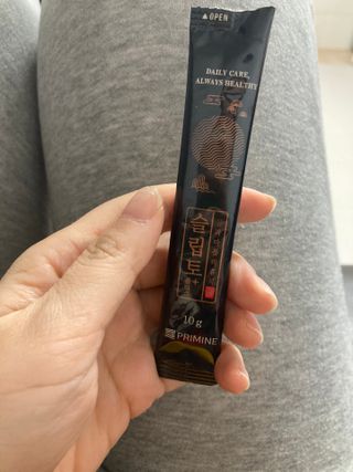 프리마인 자체 기업부설 연구소에서 찾아낸 건강한 수면의 비밀.  슬립토 플러스 30포 — 5점을 준 리뷰어가 2021년 10월 올린 사용 사진