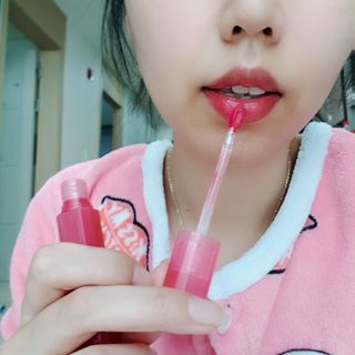 [블랙루즈]하프앤하프틴트 10종 中 벨벳5종 OR 글로우5종 중 택1 — 5점을 준 리뷰어가 2021년 2월 올린 사용 사진