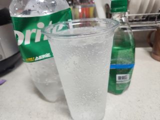 몽베스트 Montbest with Sparkling water Lime20병 — 5점을 준 리뷰어가 2023년 3월 올린 사용 사진