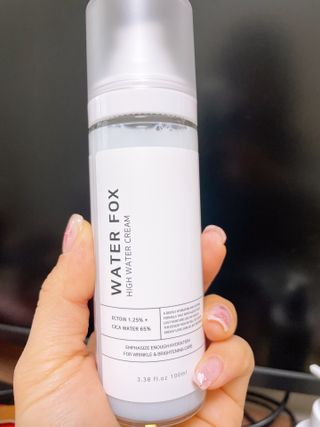 가치 WATERFOX(워터폭스)-엑토인 시카-비옴 하이 워터 크림 (100ml) — 5점을 준 리뷰어가 2023년 3월 올린 사용 사진