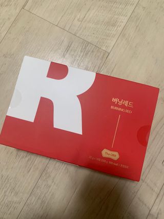 디오르 버닝레드 — 3.5점을 준 리뷰어가 2022년 3월 올린 사용 사진