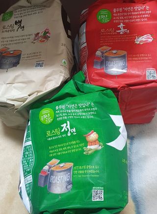 [풀무원] 자연은맛있다 정면, 백면, 홍면  세트 — 5점을 준 리뷰어가 2021년 4월 올린 사용 사진