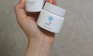 AYU25[아유트웬티파이브]다마스크로즈워터 베이스 천연 수분 촉촉 크림 — 5점을 준 리뷰어가 2021년 3월 올린 사용 사진