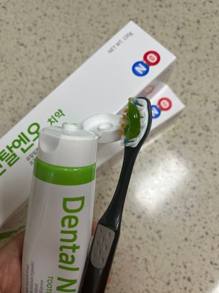 프리마인 유해균 뿐만 아니라 유익균까지 씻어내는 치약은 그만, 건강한 구강환경을 만드는 덴탈엔오 — 5점을 준 리뷰어가 2022년 8월 올린 사용 사진