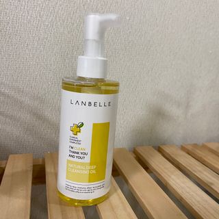랑벨 내츄럴 딥 클렌징 오일 200ml (저자극 약산성 천연 클렌징) — 5점을 준 리뷰어가 2022년 10월 올린 사용 사진
