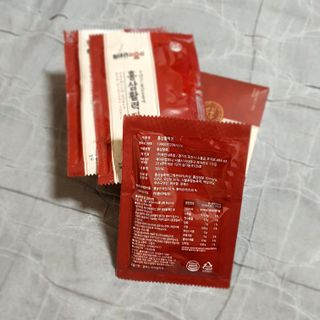 힘내라김홍삼 홍삼활력진 50ml x 5포 — 3점을 준 리뷰어가 2021년 3월 올린 사용 사진