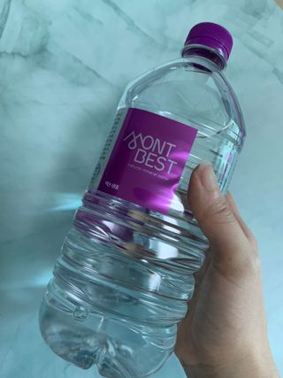 몽베스트 MONTBEST 1L 12입 — 5점을 준 리뷰어가 2022년 4월 올린 사용 사진