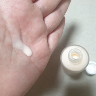 산수시 데포 세럼 수분 물광 비타민 에센스 50ml 기초화장품 — 5점을 준 리뷰어가 2021년 7월 올린 사용 사진