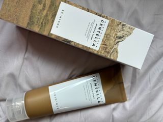 스킨1004 [SKIN1004] 마다가스카르 센텔라 앰플 폼 125ml — 4.5점을 준 리뷰어가 2024년 8월 올린 사용 사진