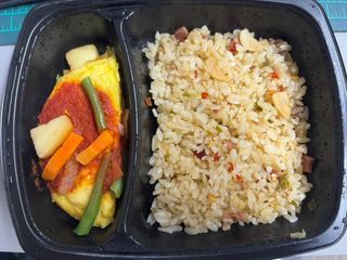 직탁 식단관리 3종 도시락(꼬막 듬뿍 곤드레비빔밥, 알리오올리오 불고기오믈렛, 매콤쭈꾸미 시래기유채밥) — 5점을 준 리뷰어가 2022년 6월 올린 사용 사진