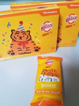 광동생활건강 [광동] 비타 500 데일리 스틱 VB, VC를 함유한 멀티비타민 30포+30포 — 5점을 준 리뷰어가 2022년 7월 올린 사용 사진