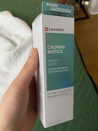 리더스코스메틱 리더스 카밍 바이오틱스 에센스 워터 — 5점을 준 리뷰어가 2021년 5월 올린 사용 사진