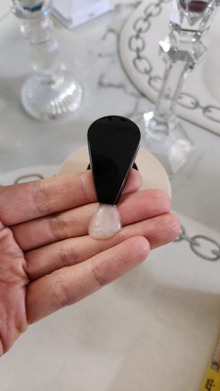 프리마인 더이상 뻣뻣하고 효과없는 탈모샴푸는 NO. 근본부터 케어하는 셀베이스 그린티샴푸(500ml) — 5점을 준 리뷰어가 2023년 4월 올린 사용 사진