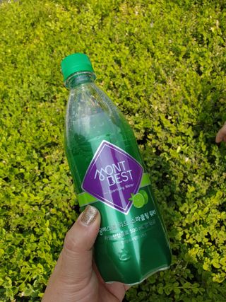 몽베스트 Montbest with Sparkling water Lime20병 — 5점을 준 리뷰어가 2022년 5월 올린 사용 사진