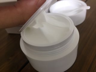 매스티나 매스틱 퓨어 컴플렉션 크림 — 4.5점을 준 리뷰어가 2021년 1월 올린 사용 사진