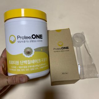 프로티원 단백질쉐이크 곡물맛 2주분 1통+보틀 — 5점을 준 리뷰어가 2021년 4월 올린 사용 사진