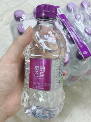 몽베스트 [MONTBEST] 330mL 20병 — 5점을 준 리뷰어가 2021년 10월 올린 사용 사진