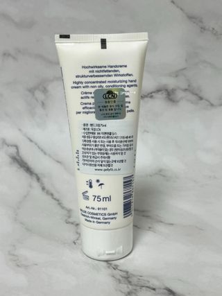 LCN(엘씨엔) LCN 리제너러티브 핸드크림 75ml 주름개선 고보습 재생핸드크림 — 5점을 준 리뷰어가 2022년 7월 올린 사용 사진