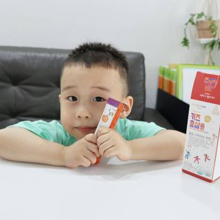 베거스코리아 [콜리케어] 키즈 홍삼콜리 딸기맛 14포 — 4.5점을 준 리뷰어가 2021년 5월 올린 사용 사진