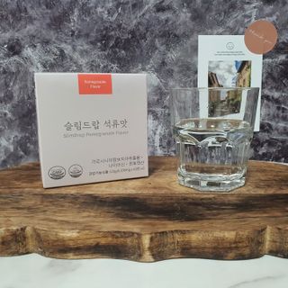 [슬림드랍 석류맛] 건기식 다이어트 보조제 겸 비타민 — 5점을 준 리뷰어가 2022년 1월 올린 사용 사진