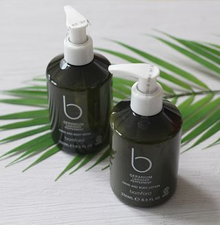 뱀포드 핸드 앤 바디 워시 250ml + 핸드 앤 바디 로션 250ml 듀오 세트 — 5점을 준 리뷰어가 2021년 1월 올린 사용 사진