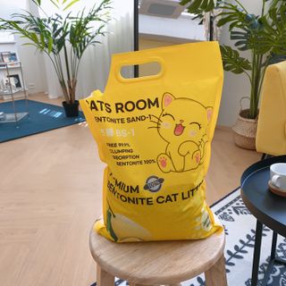 겟플렉스 켓플렉스 캣츠룸BS-1 고양이모래 4kg — 5점을 준 리뷰어가 2021년 3월 올린 사용 사진
