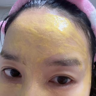 스킨클로저 바르바 프리미엄 골드리프팅팩 바르바 골드리프팅팩 — 5점을 준 리뷰어가 2023년 1월 올린 사용 사진