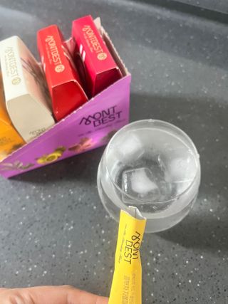 몽베스트 위드더 블랜딩 하우스 콤부차 _ 버라이어티팩 — 5점을 준 리뷰어가 2023년 7월 올린 사용 사진