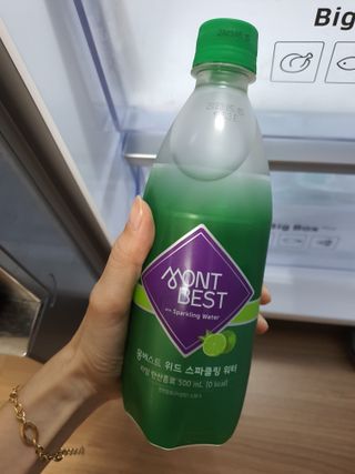 몽베스트 Montbest with Sparkling water Lime20병 — 5점을 준 리뷰어가 2022년 6월 올린 사용 사진