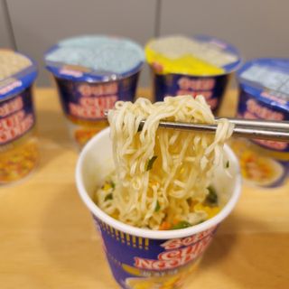 NISSIN 닛신 컵누들  4종 - 씨푸드오리지날, 씨푸드 스파이시, 씨푸드 커리, 씨푸드 XO소스 — 5점을 준 리뷰어가 2021년 12월 올린 사용 사진