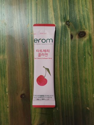 이롬 erom 타트체리 콜라겐 — 3점을 준 리뷰어가 2021년 3월 올린 사용 사진