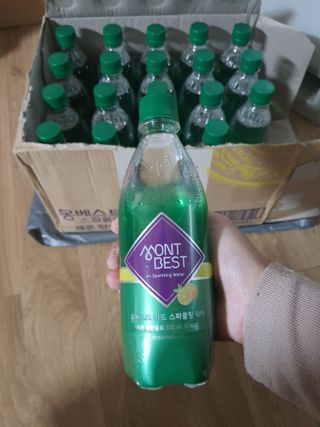 몽베스트 Montbest with Sparkling water Lemon OR Lime 20병(랜덤) — 5점을 준 리뷰어가 2021년 10월 올린 사용 사진