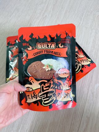 불타 지옥불카레 불지옥맛 180g x 3봉 — 4점을 준 리뷰어가 2021년 6월 올린 사용 사진
