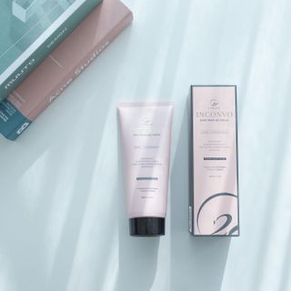 오투에니원 인컨보 바디 퍼퓸 크림 200ml — 5점을 준 리뷰어가 2022년 12월 올린 사용 사진
