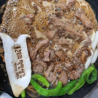 소담스퀘어 상암 통큰오리착한삼겹 1석3조수제양념돼지갈비 — 5점을 준 리뷰어가 2022년 12월 올린 사용 사진