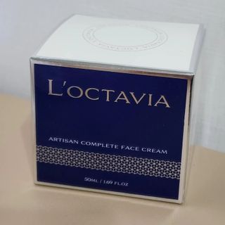 록타비아 Artisan Complete Face Cream — 5점을 준 리뷰어가 2023년 10월 올린 사용 사진