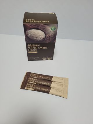 슬림플래닛 차전자피 식이섬유 이지아웃 — 3.5점을 준 리뷰어가 2021년 9월 올린 사용 사진