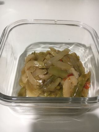 루시델리 야미하우스 홍콩 스파이시 프리미엄 짜사이 무침 500g — 5점을 준 리뷰어가 2024년 6월 올린 사용 사진