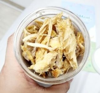 [펫시밀] 원물그대로 강원도 인제군 용대리 무염황태채 60g 강아지 고양이 프리미엄 수제간식 — 5점을 준 리뷰어가 2023년 11월 올린 사용 사진