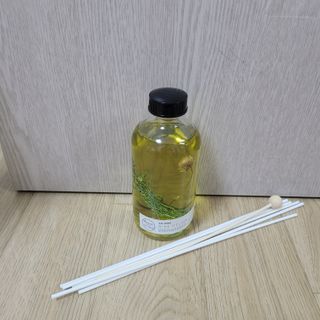 디어포레스트 숲속의 시간 디퓨저 시리즈 — 5점을 준 리뷰어가 2022년 9월 올린 사용 사진