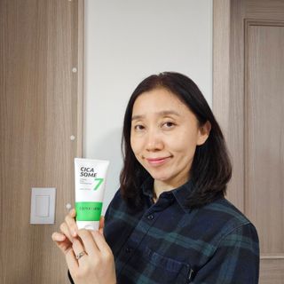 나우 [리브엠] 화해 1등 각질 클렌저! 시카좀 카밍 딥 클렌징 폼 — 5점을 준 리뷰어가 2024년 12월 올린 사용 사진