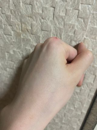 아이앤립 / EYENLIP 아이앤립 루센트 비비크림 2 Color — 5점을 준 리뷰어가 2021년 6월 올린 사용 사진