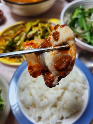 셰프애찬 별미김치 굴겉절이 1kg — 5점을 준 리뷰어가 2022년 12월 올린 사용 사진