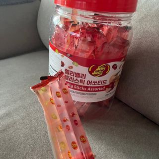 젤리벨리 젤리스틱 어쏘티드 900g — 4점을 준 리뷰어가 2022년 9월 올린 사용 사진