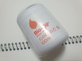 바이오오일 [바이오-오일] 드라이 스킨 젤 100ml — 5점을 준 리뷰어가 2021년 10월 올린 사용 사진