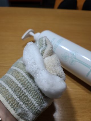 [닥터문] 센텔라 시카케어 화이트머스크 바디워시 1000ml — 5점을 준 리뷰어가 2023년 7월 올린 사용 사진