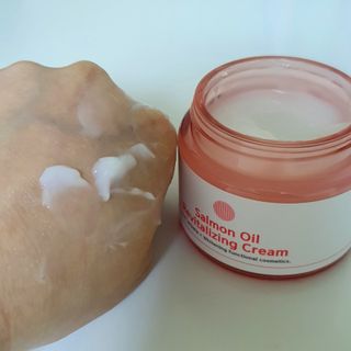 아이앤립 / EYENLIP 아이앤립 연어오일 리바이탈라이징 토너+앰플+크림 3종 세트 — 5점을 준 리뷰어가 2021년 11월 올린 사용 사진