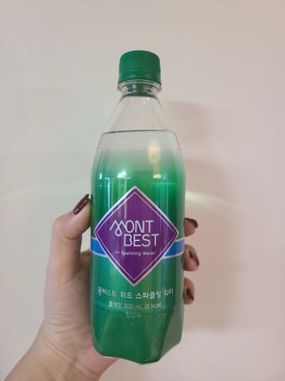 몽베스트 Montbest with Sparkling water Plain 20병 — 4점을 준 리뷰어가 2021년 11월 올린 사용 사진