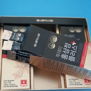 서울약사신협_투데이홍삼정플러스스틱_10g x 30포 — 5점을 준 리뷰어가 2021년 2월 올린 사용 사진